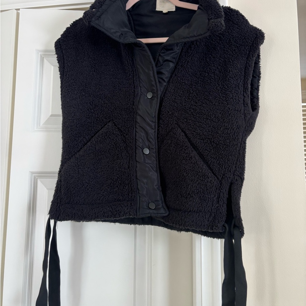Black Sherpa Snap-Front Vest